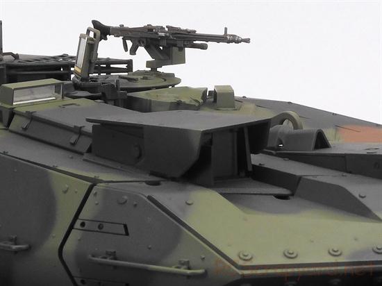Tamiya German Federal Army Main Battle Tank Leopard 2 A7V 